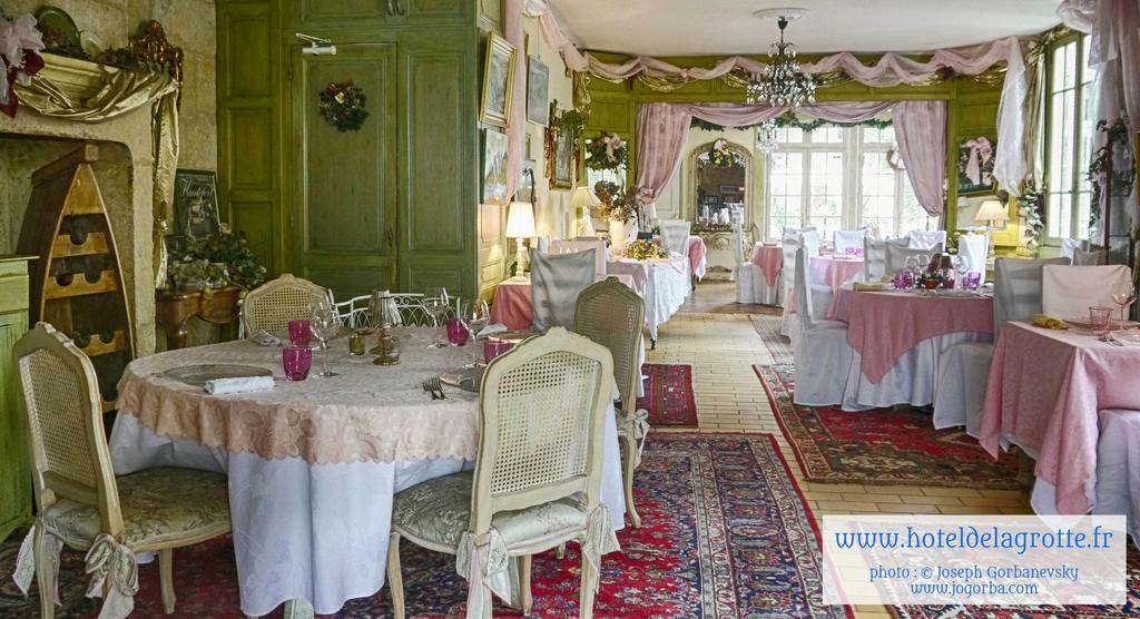 Hotel De La Grotte Montignac  Extérieur photo