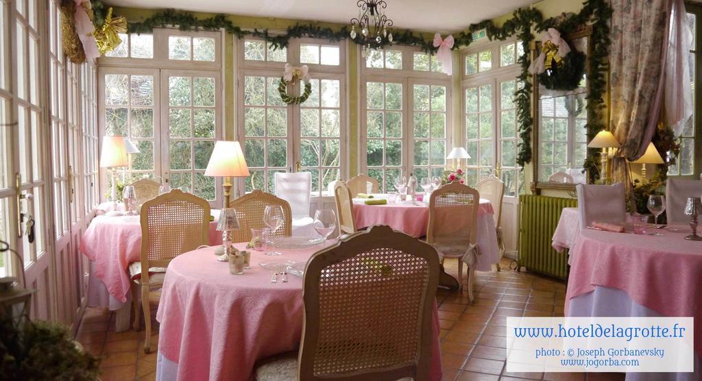 Hotel De La Grotte Montignac  Extérieur photo