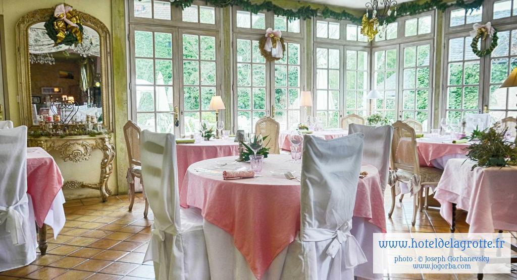 Hotel De La Grotte Montignac  Extérieur photo