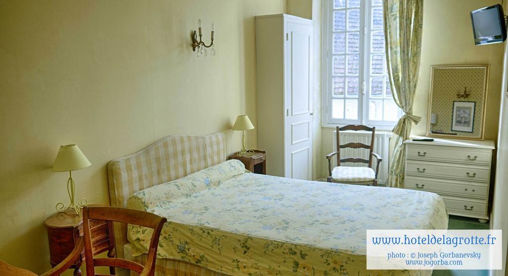 Hotel De La Grotte Montignac  Extérieur photo