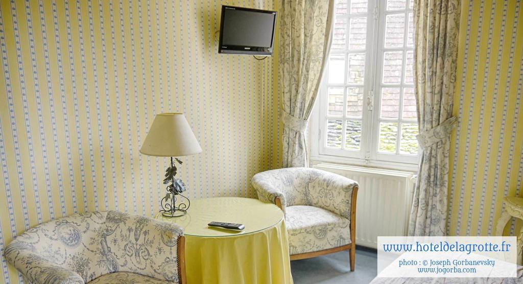 Hotel De La Grotte Montignac  Extérieur photo